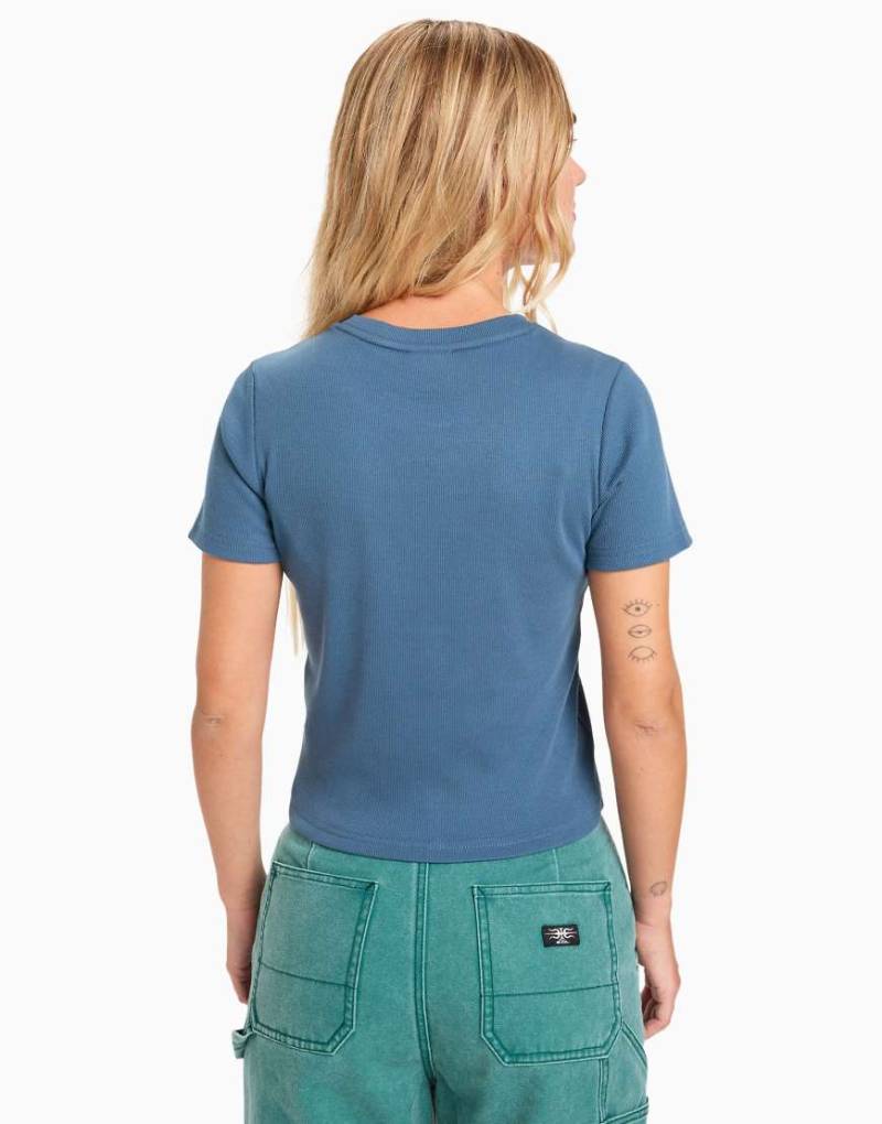 Quiksilver - Mercury - Kurzärmliges, figurbetontes T-Shirt in Orion-Blau von Quiksilver
