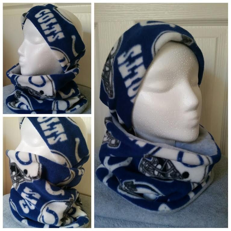 Colts Football Fleece Stirnband Halswärmer Set Handgemachte Unisex Ohrenwärmer von QuiltNCrochet