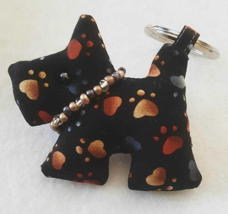 Handgemachtes Schlüsselring Accessoire/Schlüsselhalter von QuiltNCrochet