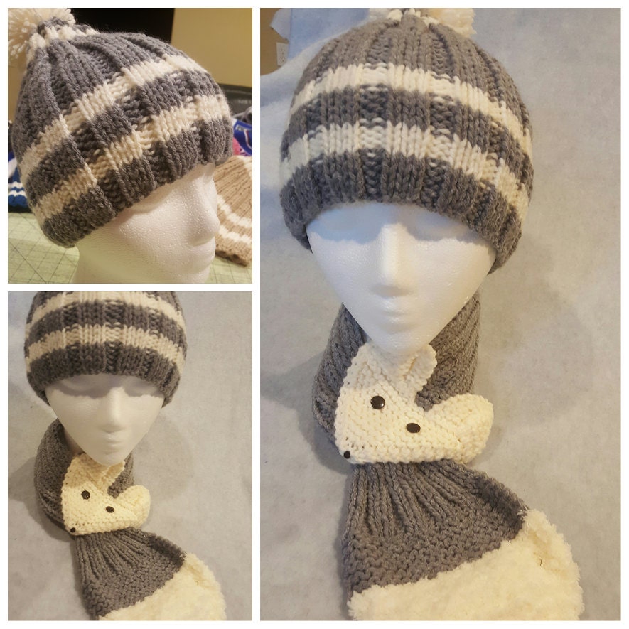 Set Handgestrickte Kindermütze/ Beanie Mit Pom/Fuchs Schlüsselloch Halswärmer/Schal Grau von QuiltNCrochet