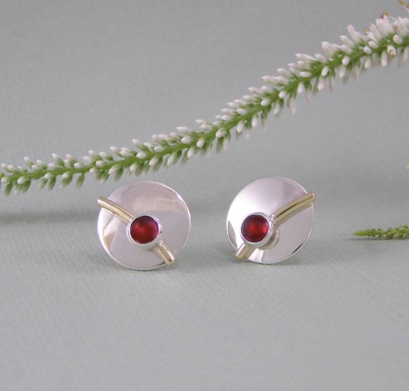 Granat Und Silber Ohrringe von QuimbySt