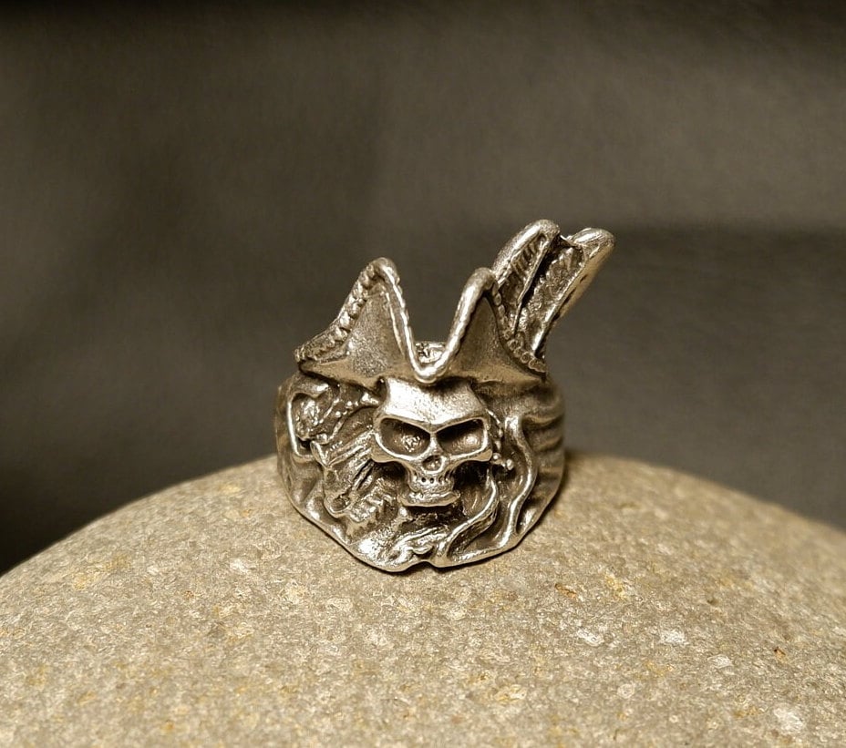 Piraten Skull Ring - Ringe Für Männer Totenkopf Ring Punk Biker Teufel Gothic Schwarzer Qd149 von QuipoDesign