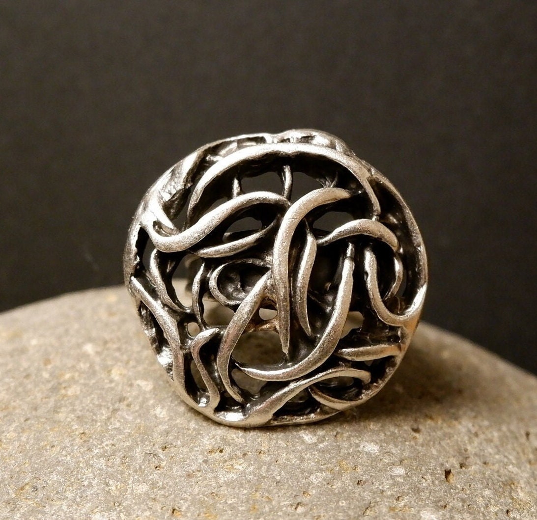 Einfachheit in Komplexität - Ringe Für Frauen Handgefertigt Verdrehter Ring Chunky Boho Gravierter Einstellbar Qd61 Einfachheit in Komplexität - Ringe Für Frauen Handgefertigt Verdrehter Ring Chunky Boho Gravierter Einstellbar Qd61 von QuipoTR