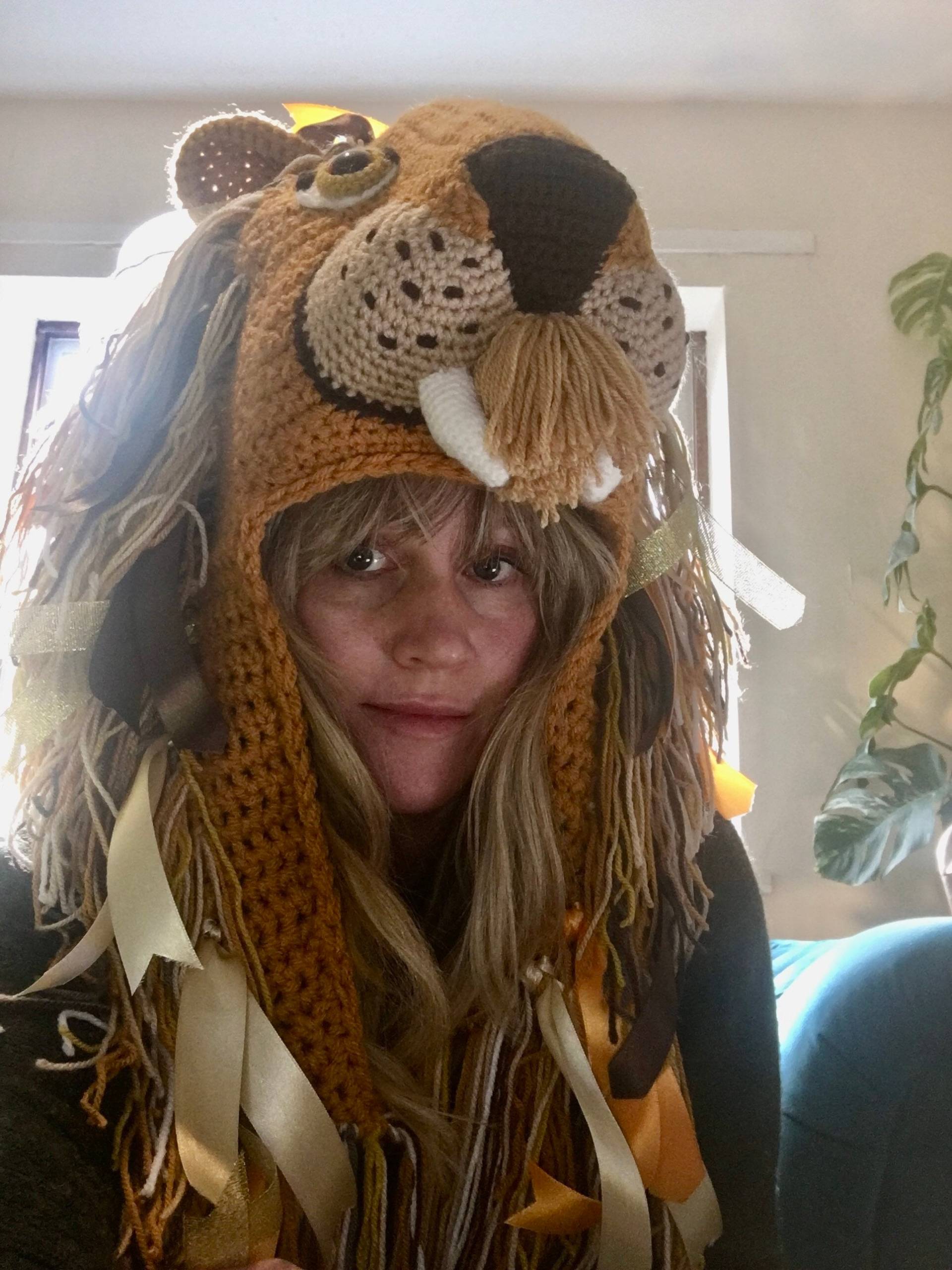 Handgemachte Gehäkelte Löwenhut Cosplay Kostüm, Festival Wear Handgemachte Gehäkelte Löwenhut Cosplay Kostüm, Festival Wear von QuirkyCactuss