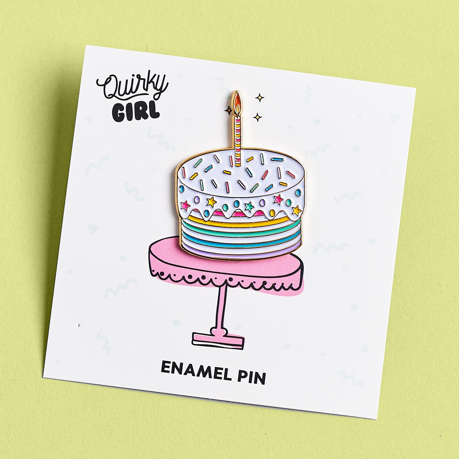 Geburtstagstorte Mit Streuseln Emaille Pin Geburtstagstorte Mit Streuseln Emaille Pin von QuirkyCrate