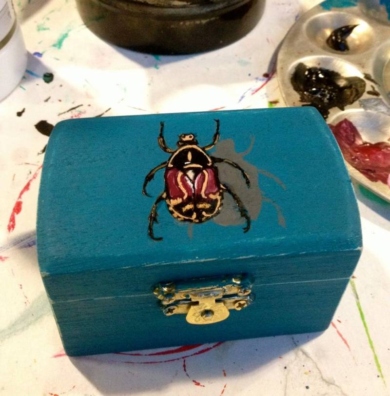 Skarabäus Handbemalte Holzkiste, Kleines Teal Schmuckkästchen Mit Käfermalerei, Natur Bespiered, Käfer Box, Kleine Schmuckschatulle Für Skarabäus Handbemalte Holzkiste, Kleines Teal Schmuckkästchen Mit Käfermalerei, Natur Bespiered, Käfer Box, Kleine Schmuckschatulle Für von QuirkyCreatures
