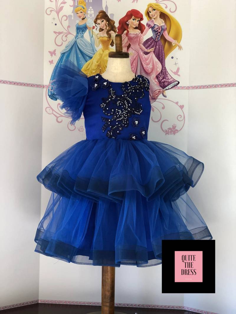 Blaues Lässiges Mädchen-Kleid Festzug-Mädchenkleid Festzug Blaues Outfit Für Mädchen Benutzerdefinierte Osterblau-Kleid Fun-Mode Kleid Urlaub von QuiteTheDress