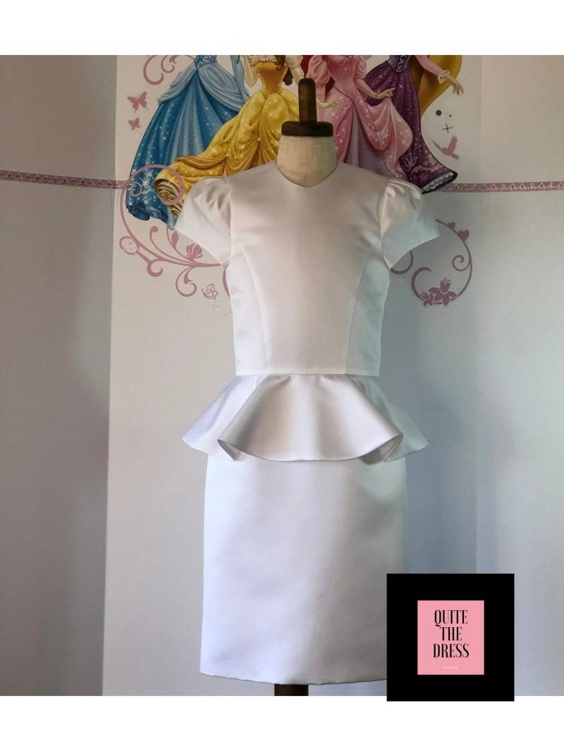 Weißes Interview Kleid Pageant Weißes Mit Baske Mädchen Outfit Abschlussballkleid Für Vorstellungsgespräch von QuiteTheDress