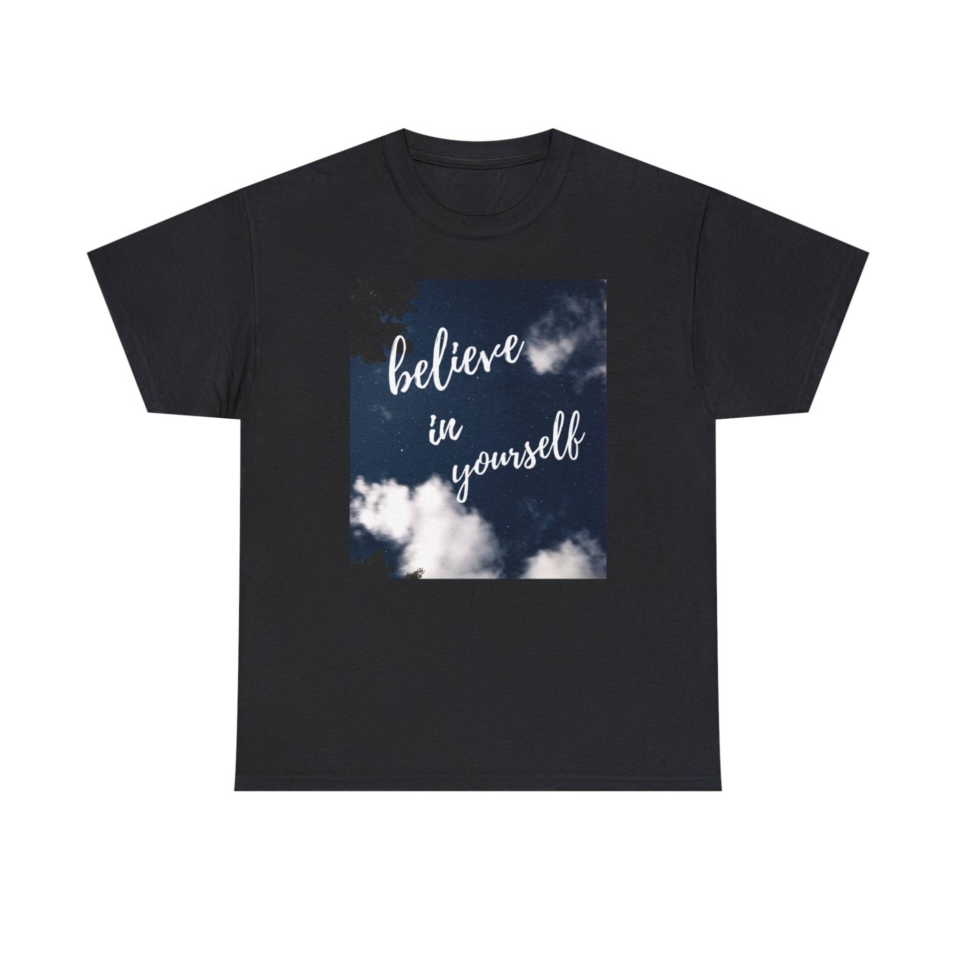 Hoodies, T-Shirts Für Mann Und Frau, Frontprints, Backprints Vieles Mehr Hoodies, T-Shirts Für Mann Und Frau, Frontprints, Backprints Vieles Mehr von Quitton