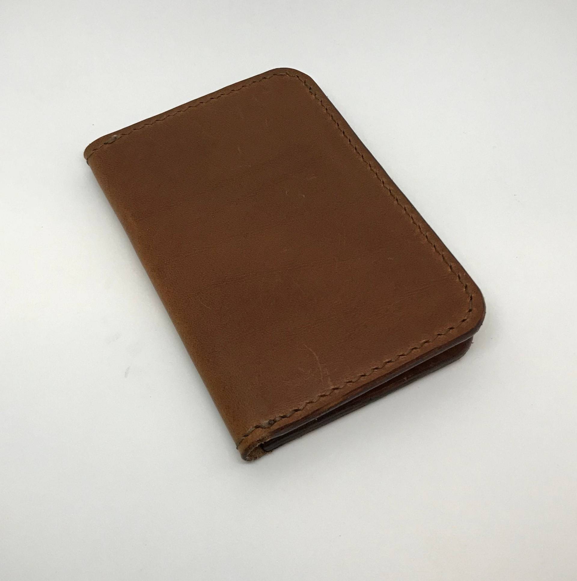 Vertikale Geldbörse - Kastanie Der Ritter Vertikale Geldbörse - Kastanie Der Ritter von QuixoteLeatherworks