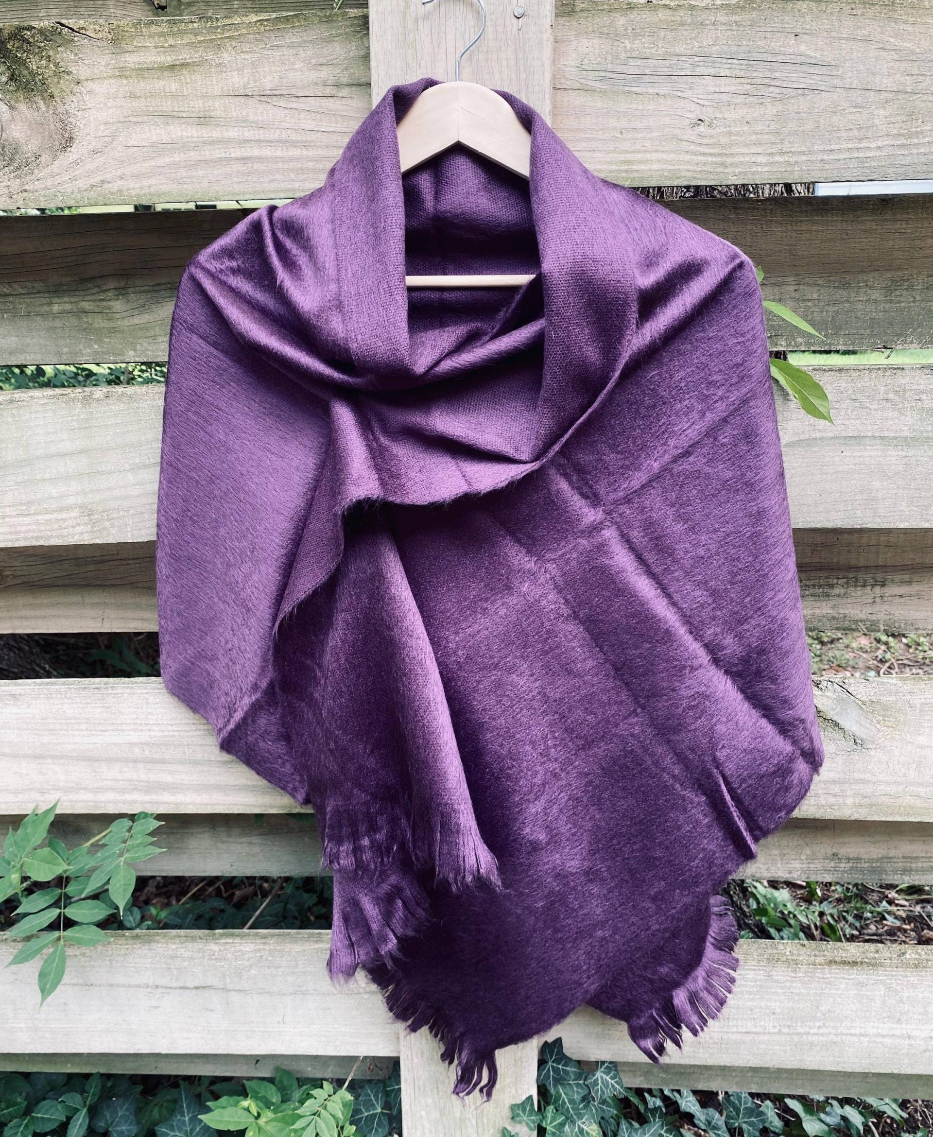 Alpaka Wolle Schal Lila Reversible Ultra Soft Wrap Kleine Charge Handwerker Gemacht Großen Gewebten Oder Stola Mit Fransen. 25 cm X 70 von Qunuy