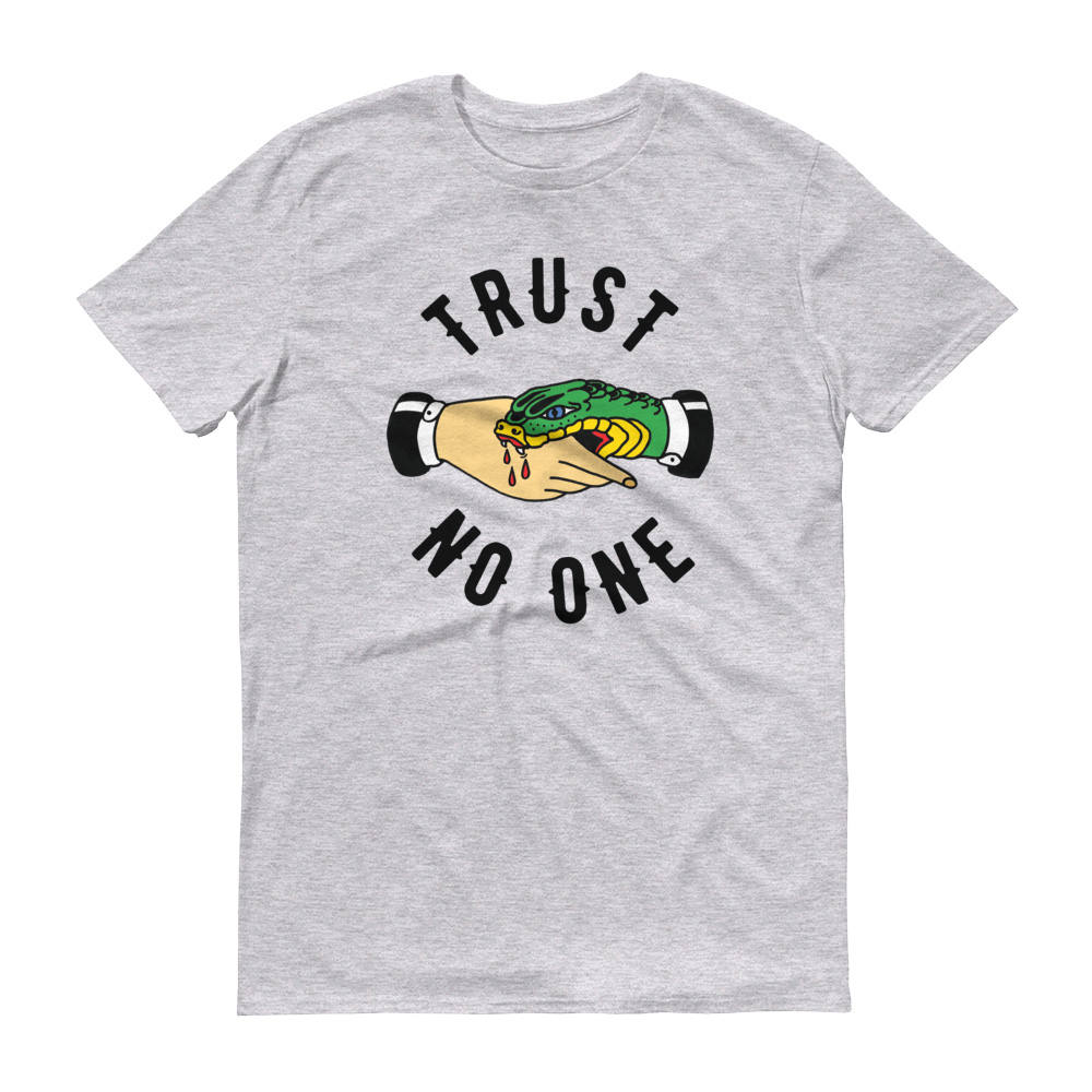 Vertraue Niemandem - Heather Grey T-Shirt Kostenloser Versand Vertraue Niemandem - Heather Grey T-Shirt Kostenloser Versand von QuotestoLiveBy