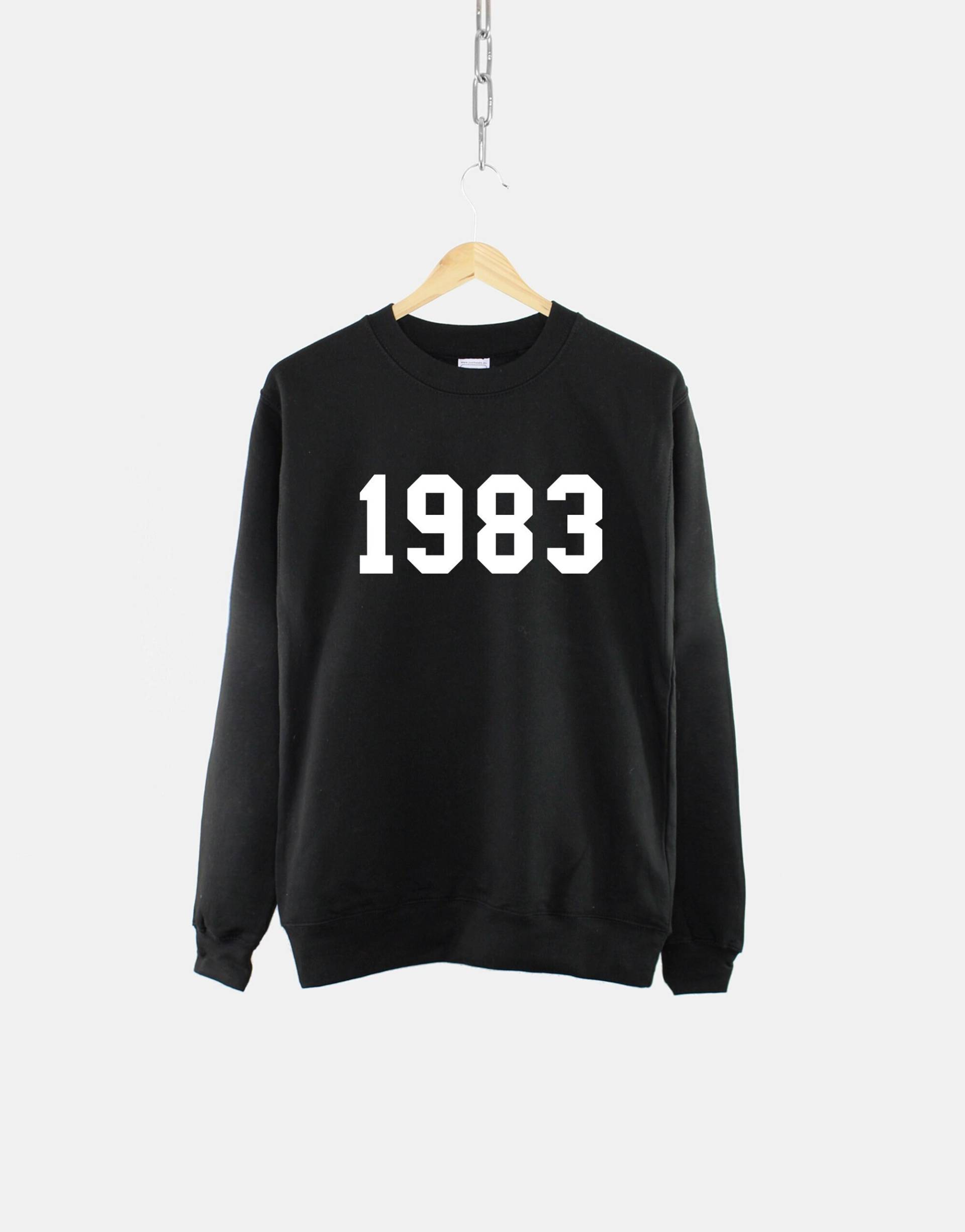1983 40Th Birthday Sweatshirt - Made in Year Numbers Sweater 1983 40Th Birthday Sweatshirt - Made in Year Numbers Sweater von QuriousShop