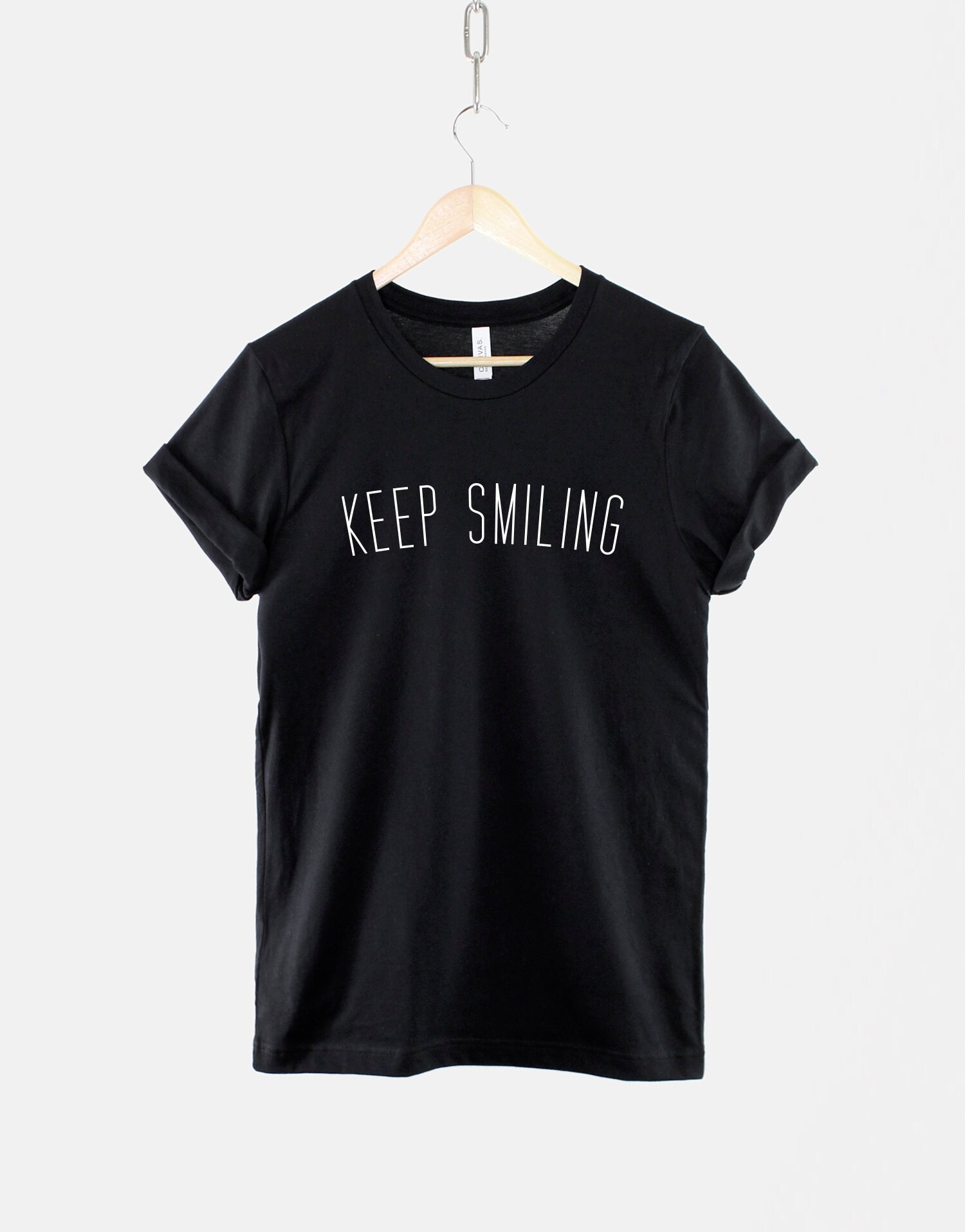 Keep Lächeln T-Shirt Ringgesponnene Baumwolle, Positive Slogan von QuriousShop