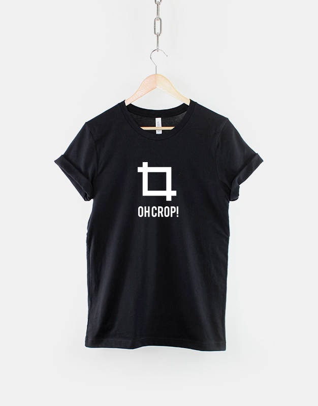 Oh Kropf Grafik Designer - Fotograf T-Shirt von QuriousShop