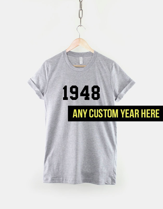 Personalisiertes Geburtstags-Jahres-T-Shirt Ringgesponnenes Baumwollgeschenk Personalisiertes Geburtstags-Jahres-T-Shirt Ringgesponnenes Baumwollgeschenk von QuriousShop
