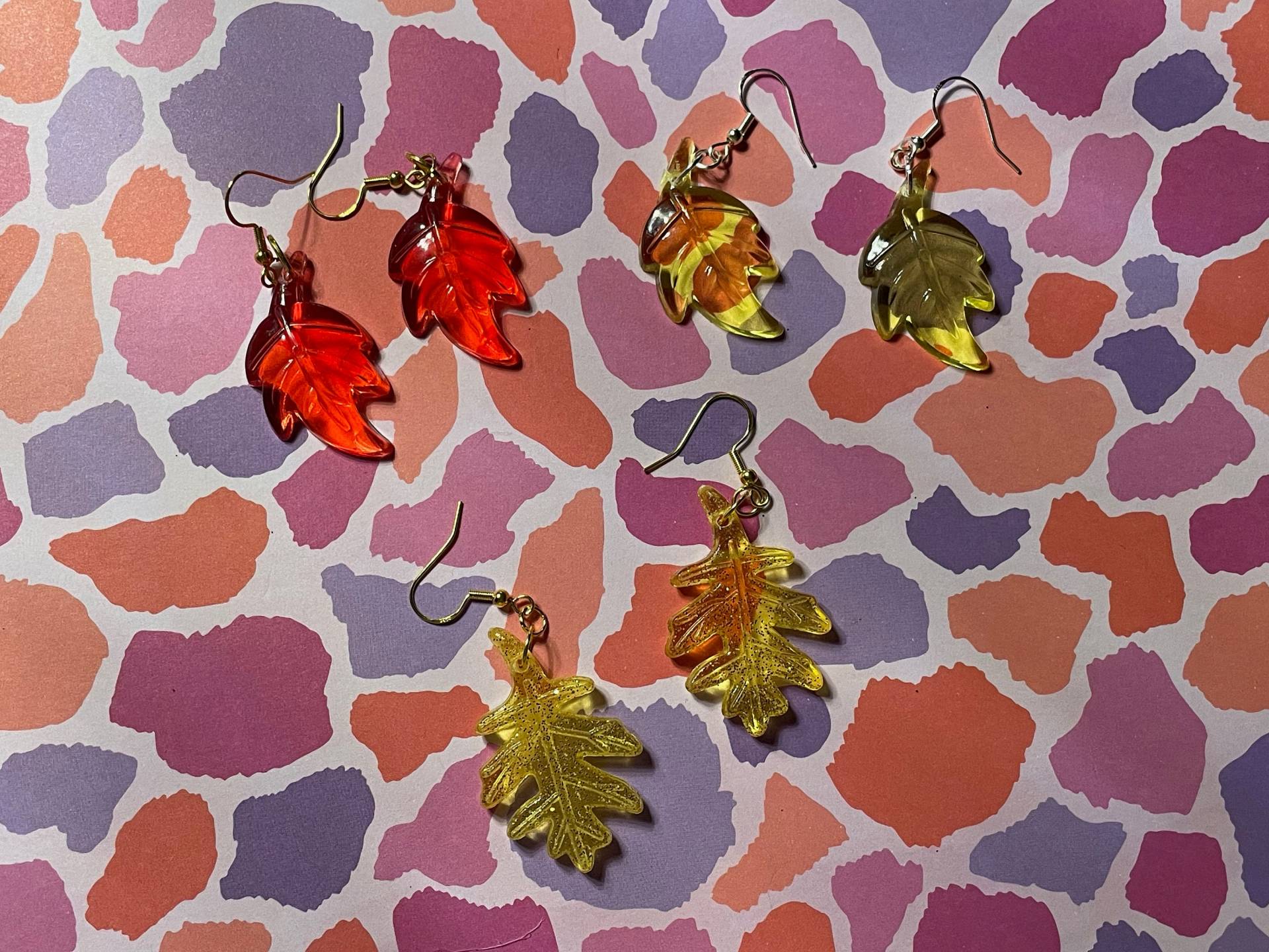 Der Herbst Ist Da Mini Blatt Ohrringe Erhältlich in Rot, Gelb & Glitzergelbe Blätter Gold Oder Silber von R59Creates
