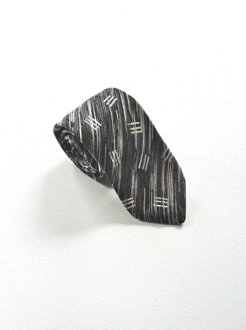 Pierre Balmain Schwarz/Weiß Retro Seidenkrawatte. Italien von RACQUETSOCIETY