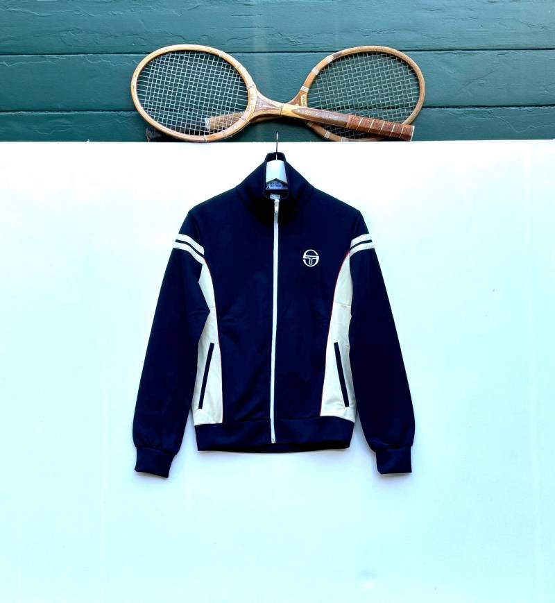 Sergio Tacchini Fjord Tennis Trainingsjacke. Gr. 34. Italien von RACQUETSOCIETY
