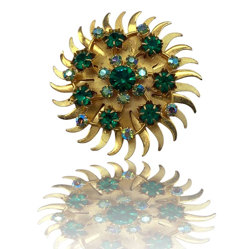 1950Er Vintage Schöne Große Goldtone & Smaragd Stein Brosche - Wunderschöne Qualität Ab Grüne Limette Kristall Art.786/3 von RAKcreations