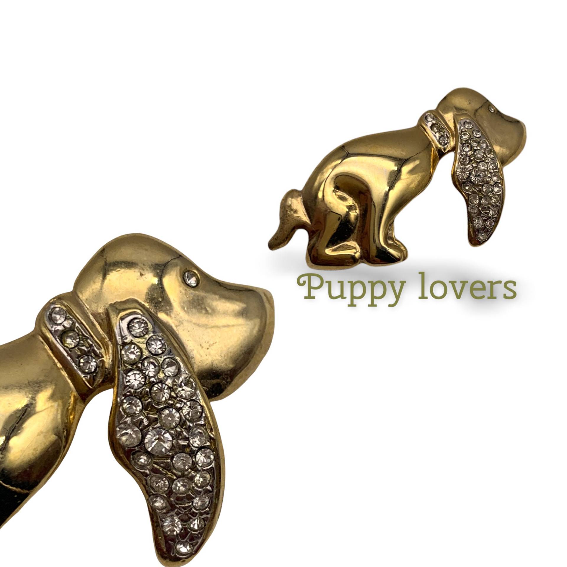 Liebling Süßer Hund Welpe Cocker Figur Brosche in Goldfarbener Spiegelglanz Mit Schillernden Klaren Strasssteinen - Art.907/4 von RAKcreations