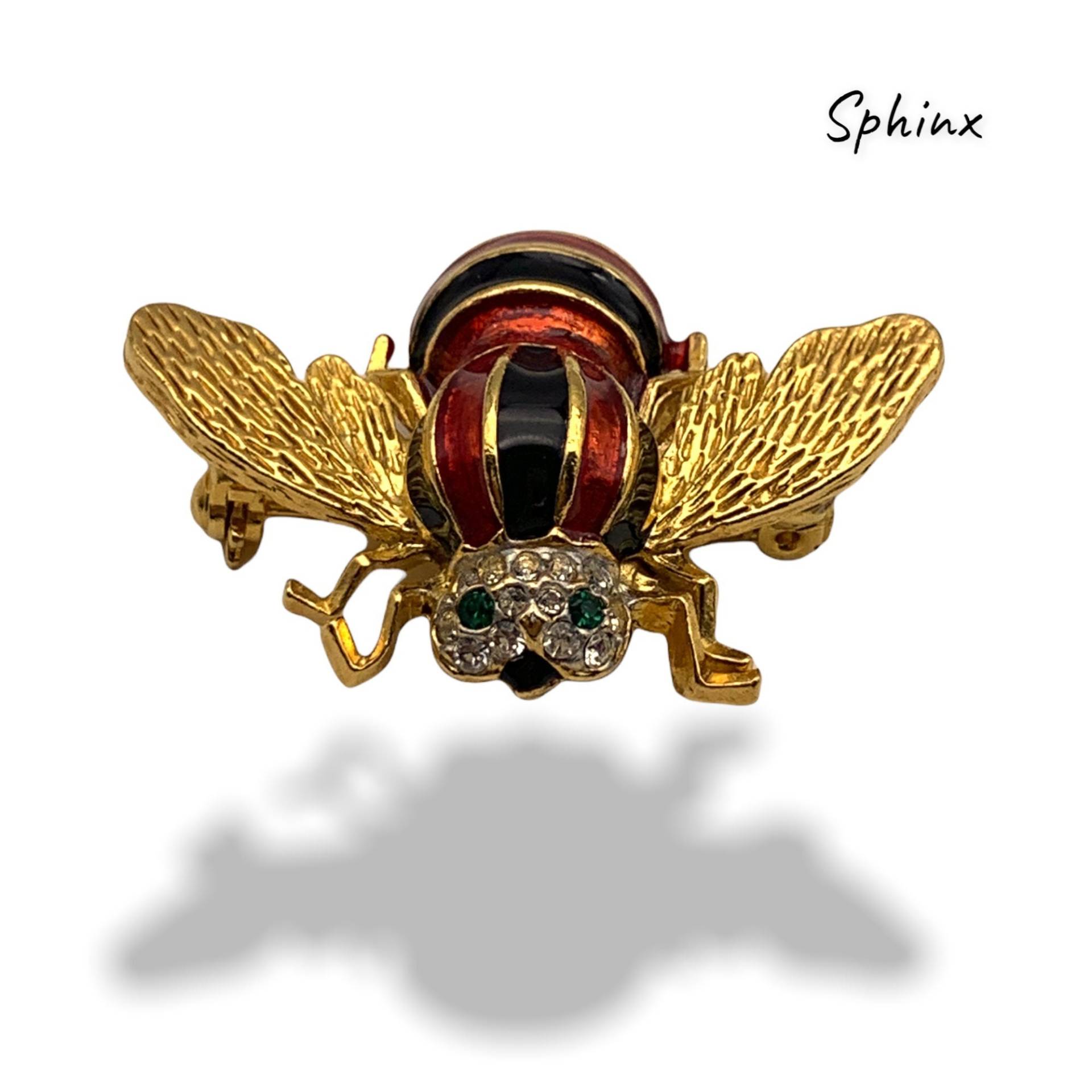 Schöne Figurale Fliege/Motte Biene Insekt Brosche Mit Glänzenden Schwarzen Und Roten Emaille & Klaren Strasssteinen - Nummerierte Sphinx von RAKcreations