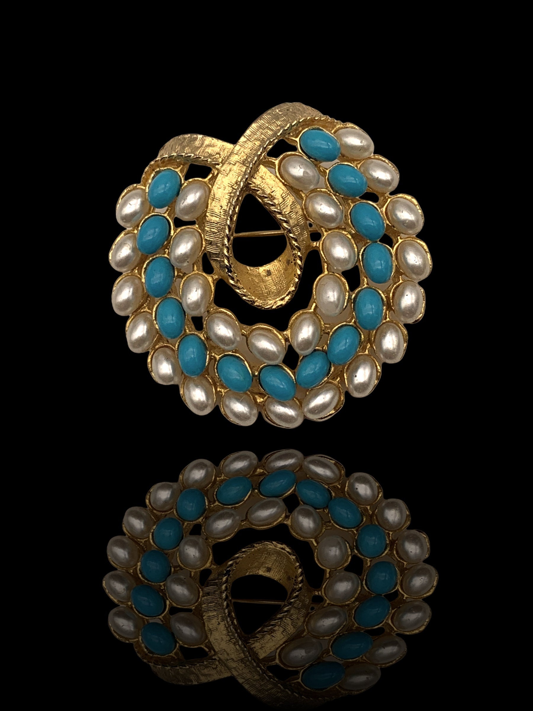 Vintage 1950S Brosche Perlen Und Türkis Cabochons - Zeitlose Schönheit Bereit Zum Tragen Art.497/5 von RAKcreations
