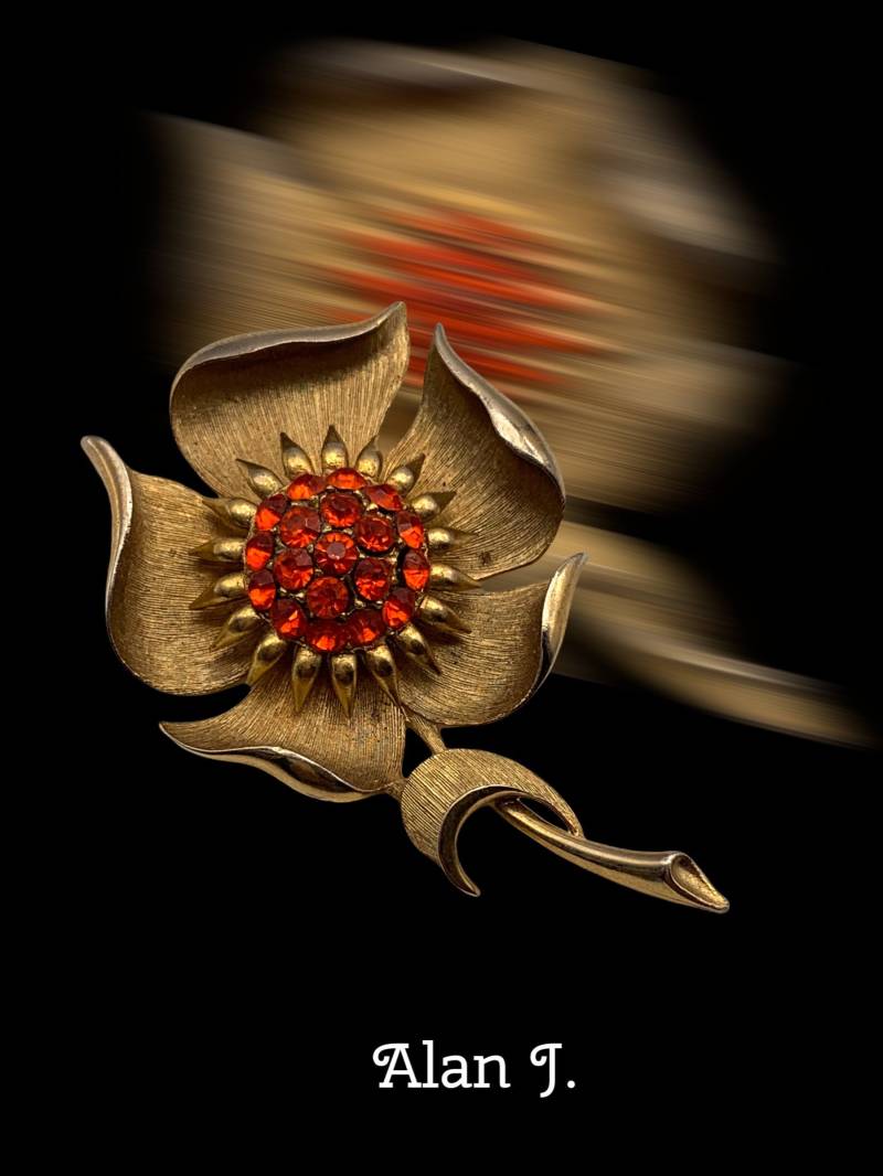Vintage Alan J Orange Strass Blumen Gold Ton Pin Brosche - Art.558/5 von RAKcreations