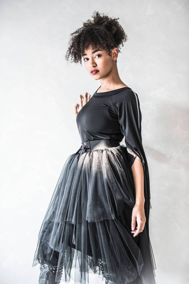 Tüllrock Elegantes Renaissance Royalcore Kostüm Tüllrock Elegantes Renaissance Royalcore Kostüm von RALELE