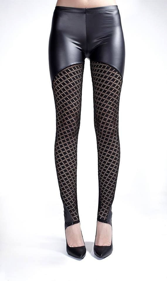Schwarze Kunstleder Leggings Mit Spitze - Übergröße Erhältlich Schwarze Kunstleder Leggings Mit Spitze - Übergröße Erhältlich von RALELE