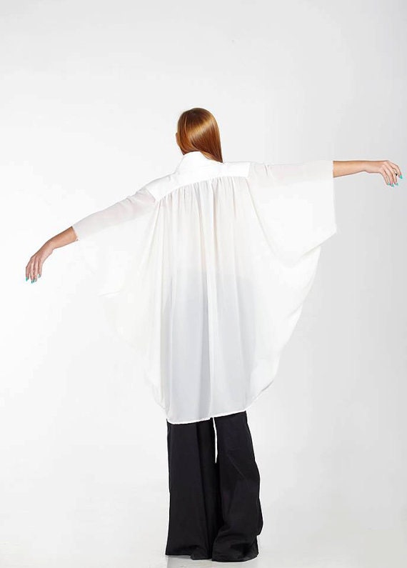 Weiss Chiffon Tunika Top Plus Size Batwings Cape Shirt Kleid von RALELE