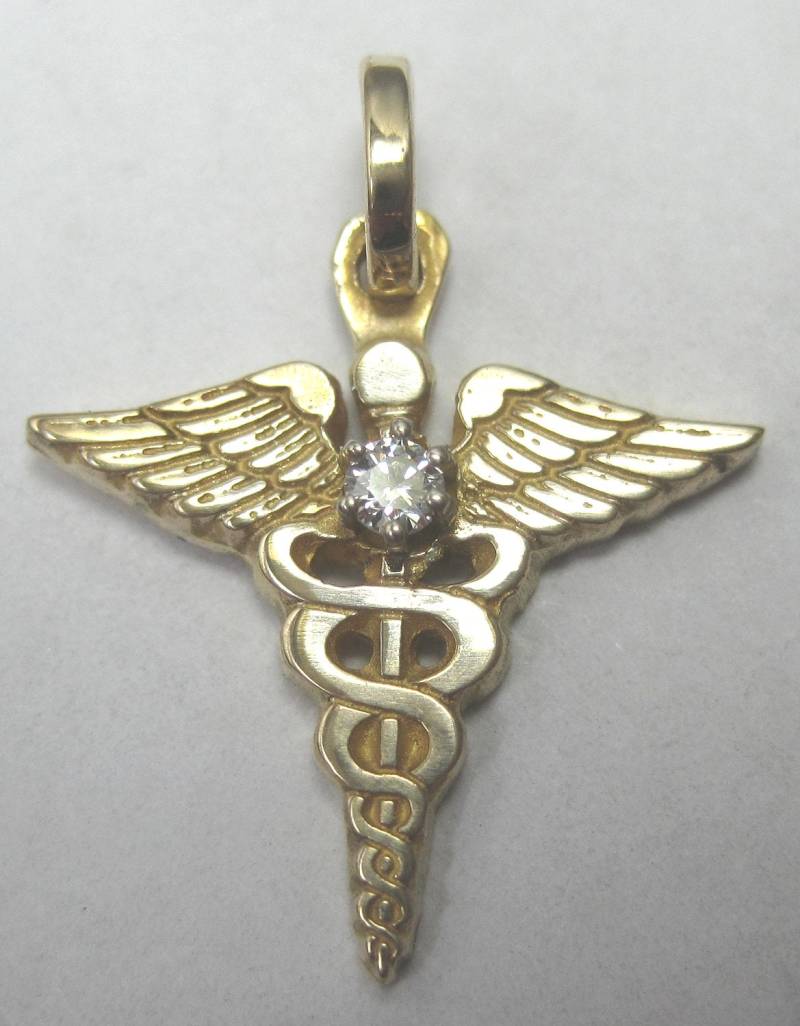 Caduceus Anhänger Mit .05Ct Rund Diamant | #ss04025A. Tolles Geschenk Für Den Mediziner von RARUCOM