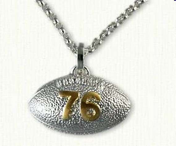 Fussball Anhänger Mit Trikotnummer - Personalisiert Ihrer Wahl | #ss07972-4843 von RARUCOM