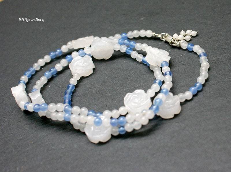sterling Silber Weiß Blau Achat Perlen Halskette sterling Silber Weiß Blau Achat Perlen Halskette von RBBcuriosities