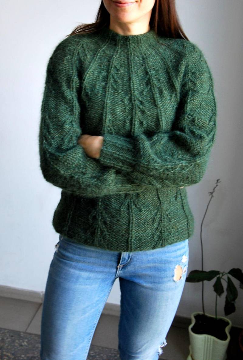 Handgefertigter Roter Alpaka-Mohair-Pullover Damen-Seidenpullover von RDesignStore