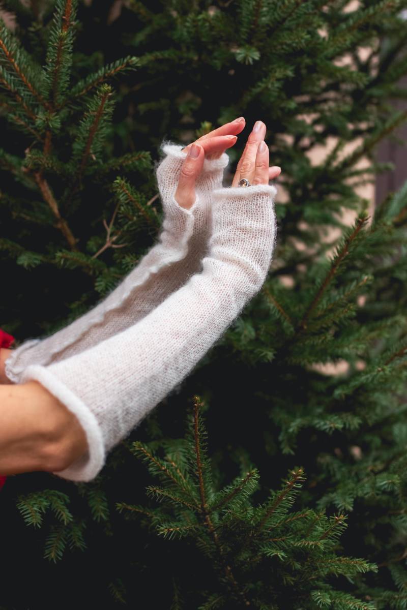 Wintergeflüster - Mohair Seide Pulswärmer | Gemütliches Weihnachtsgeschenk von RDesignStore