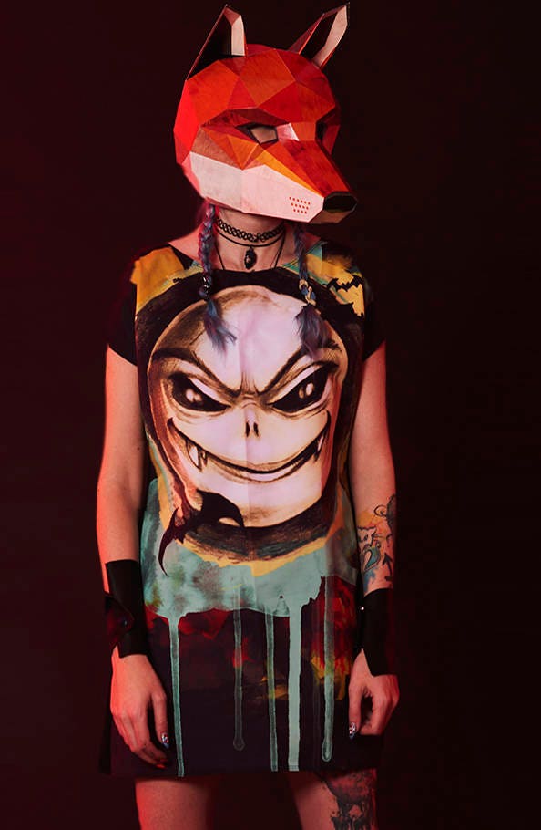 Kunstdruck Kleid Gothic Fledermäuse Aquarell Nachthimmel von REBELLYANN