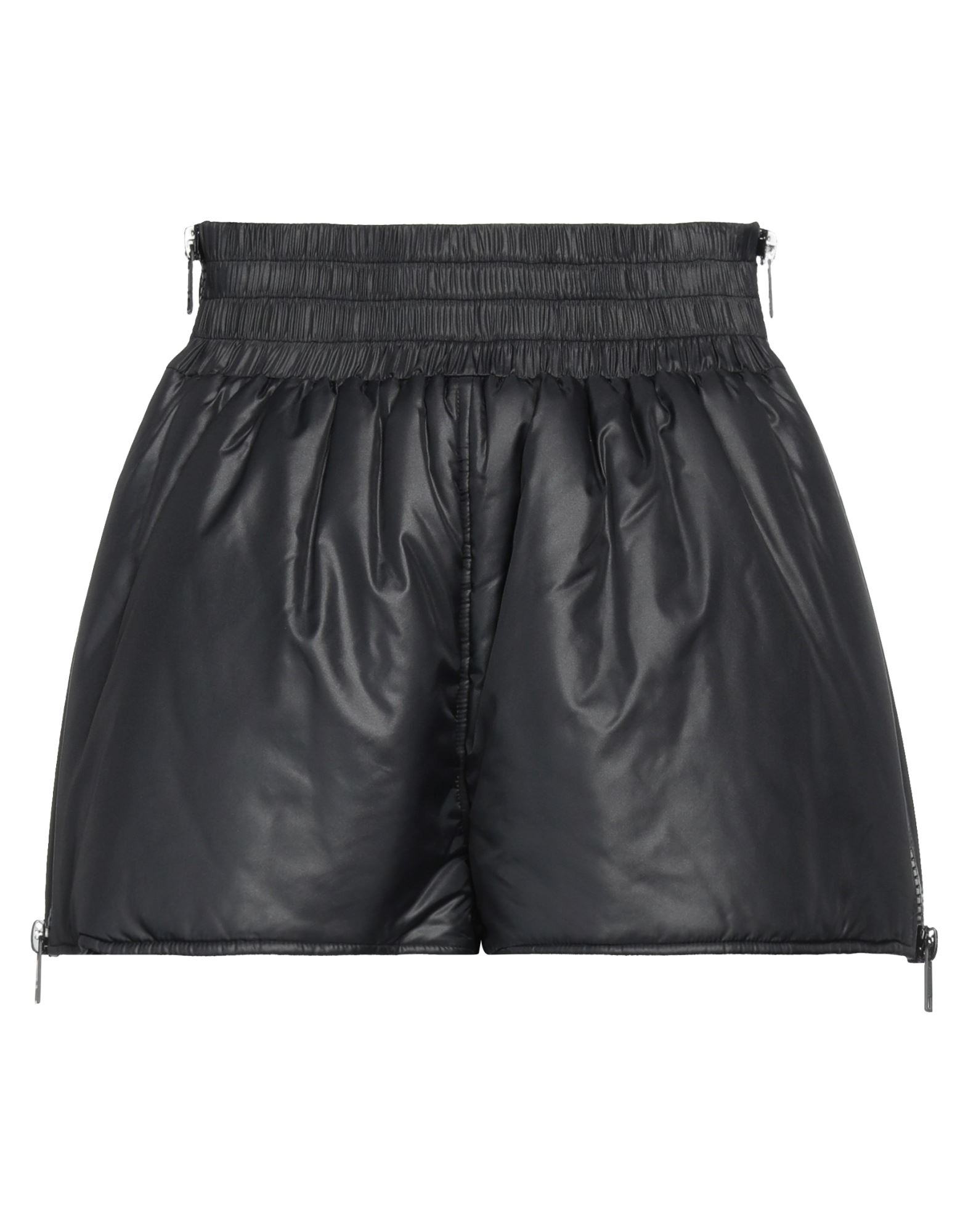 RED Valentino Shorts & Bermudashorts Damen Schwarz von RED Valentino