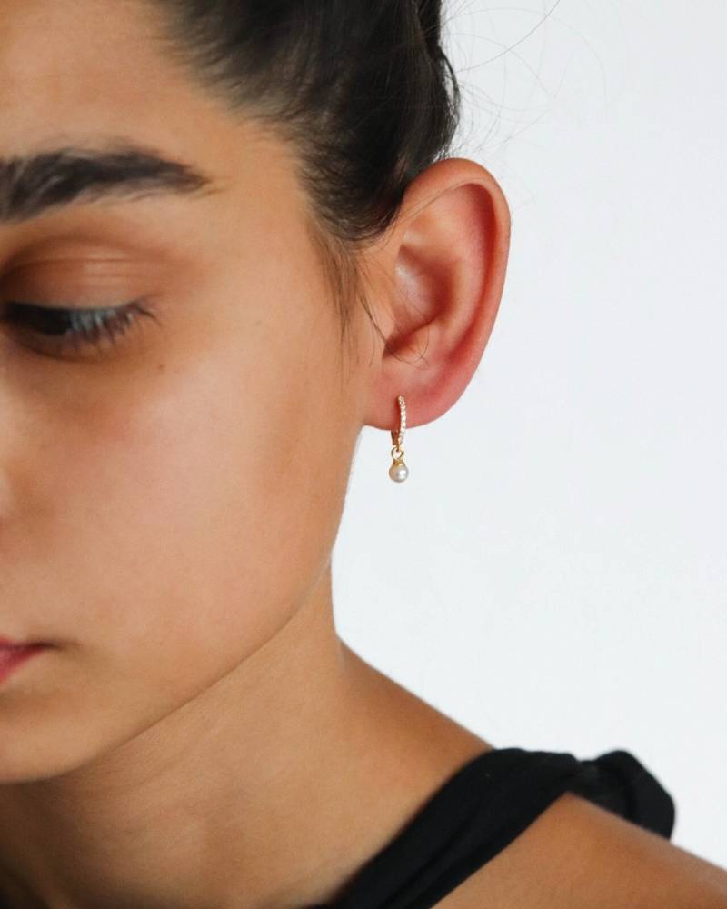 18K Gold Vermeil Creolen - Stapeln Perlen Diamant Kristall von REDCHERRYBLVD