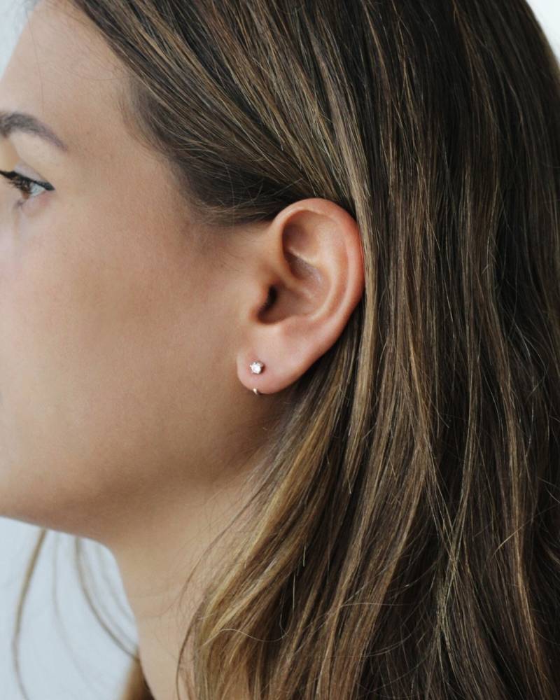 925 Sterling Silber Ohrstecker - Offene Creolen Massive Weiße Cz Huggies Layering Stacking Redcherryblvd von REDCHERRYBLVD