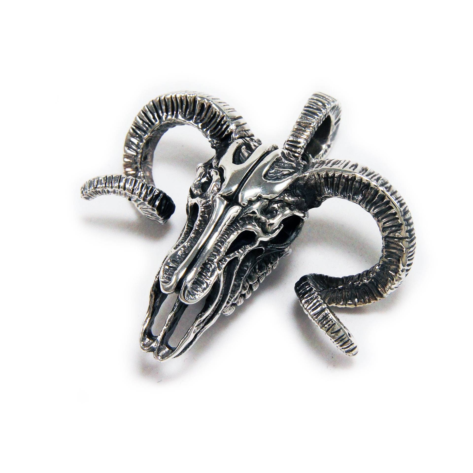 Big Horn/Bergziege Widder/Totenkopf/925 Sterling Silber Anhänger/Biker/Gothic/Rockabilly/Hellbraun-070 von REDGATECASTLE
