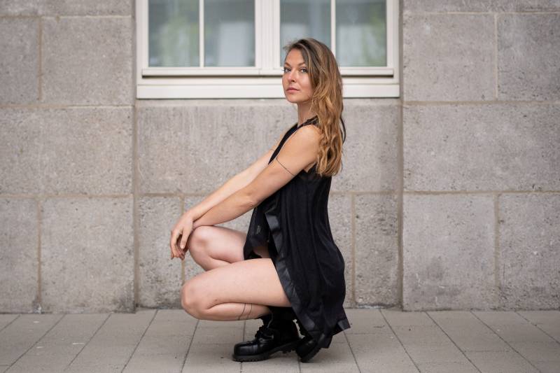 Sommer Cardigan - Kimono Transparente Weste Mit Kunstleder Schwarz Sommer Cardigan - Kimono Transparente Weste Mit Kunstleder Schwarz von REGENBOGENSCHWARZ