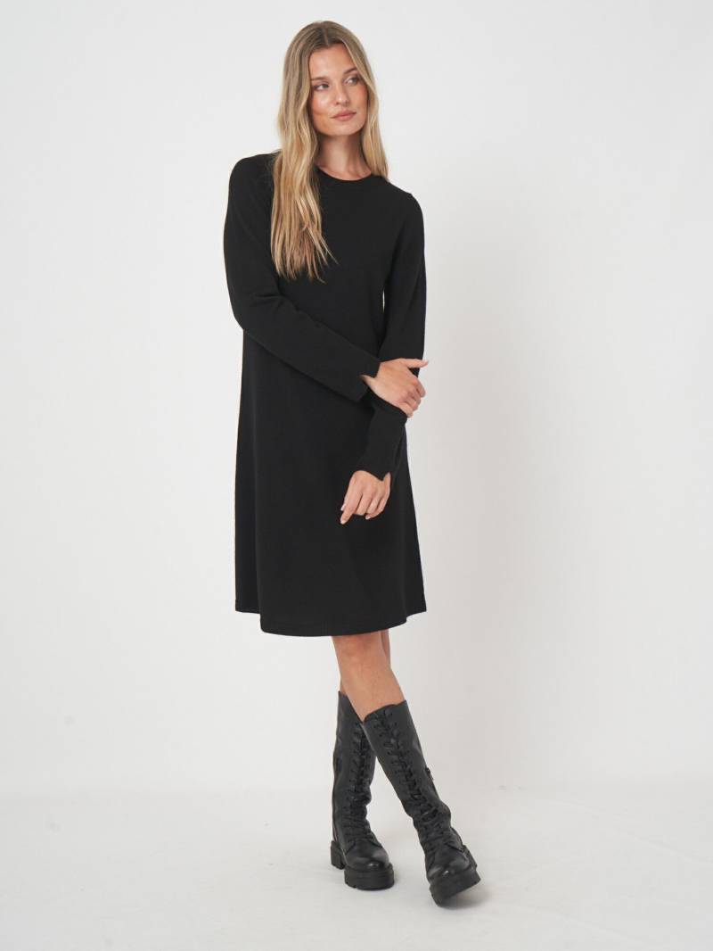 A-Linien-Kleid aus extrafeiner Merinowolle von REPEAT cashmere