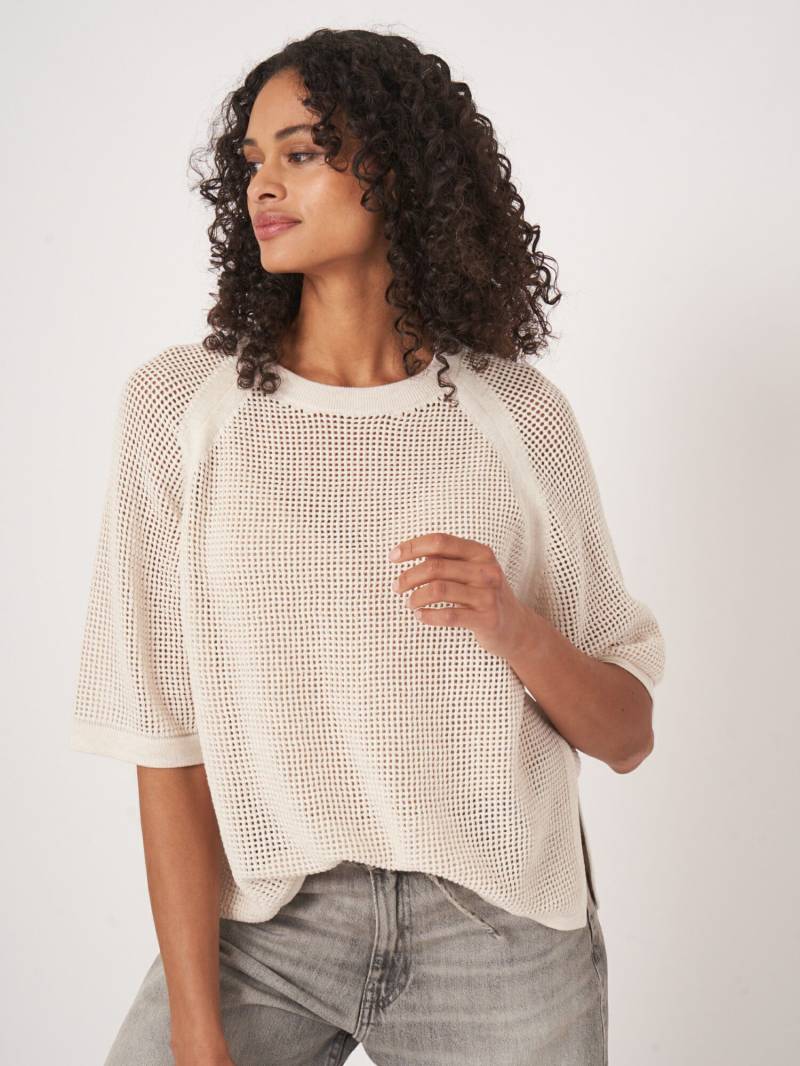 Ajour-Pullover mit weiten kurzen Ärmeln von REPEAT cashmere