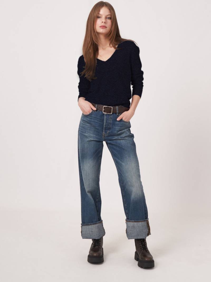 Basic-Pullover mit V-Ausschnitt aus Bio-Kaschmir von REPEAT cashmere