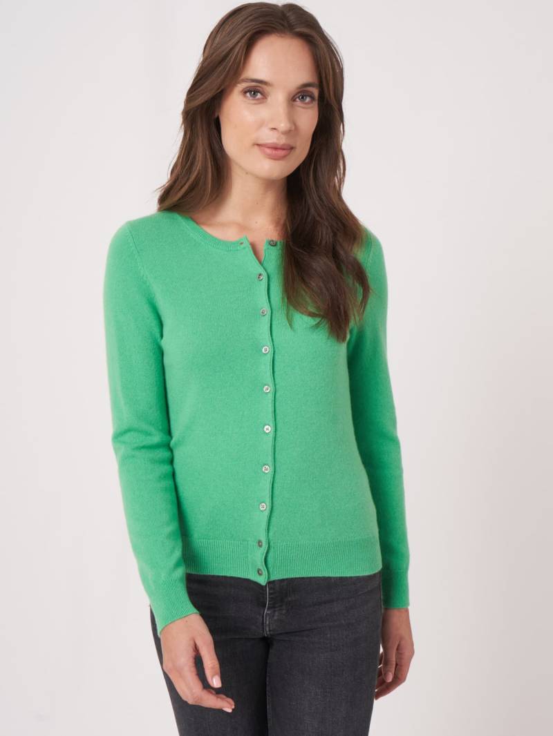 Basic Strickjacke mit Rundhalsausschnitt aus Bio-Kaschmir von REPEAT cashmere