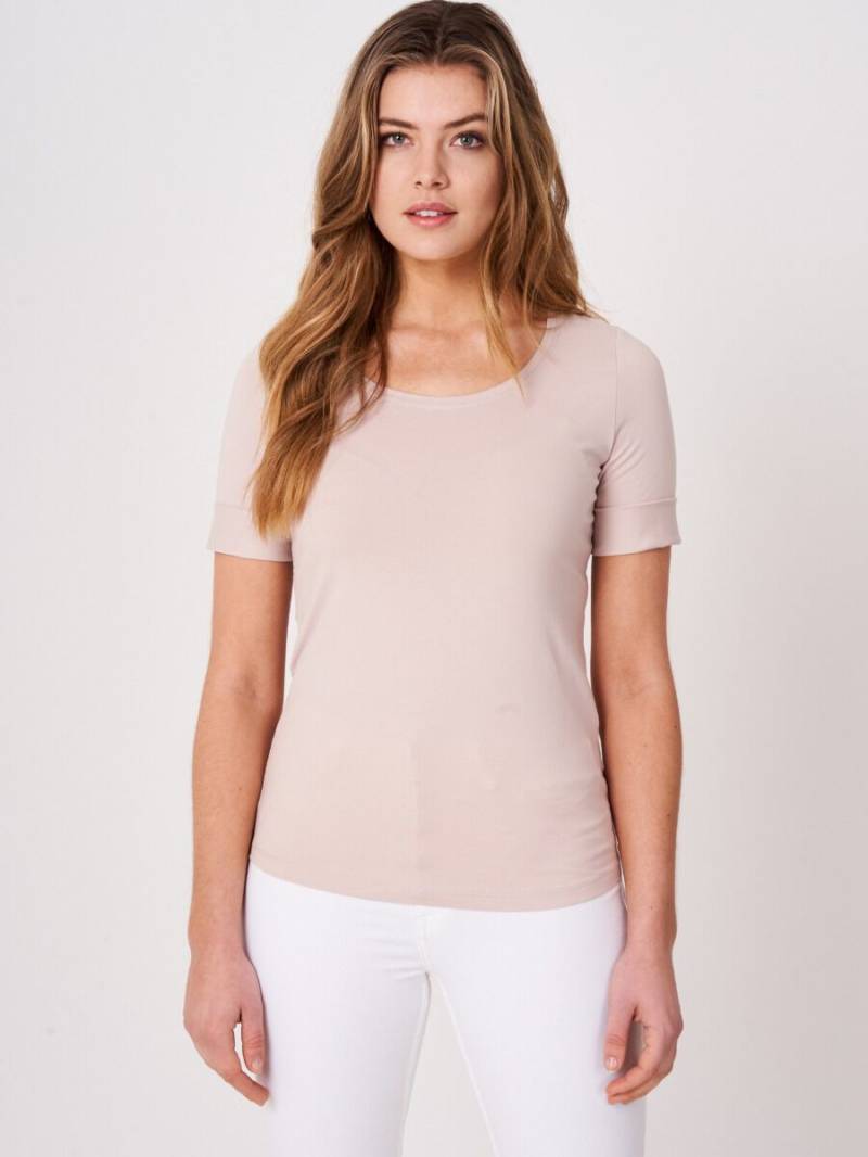 Basic T-Shirt mit aufgeschlagenen Ärmel aus Baumwolle von REPEAT cashmere