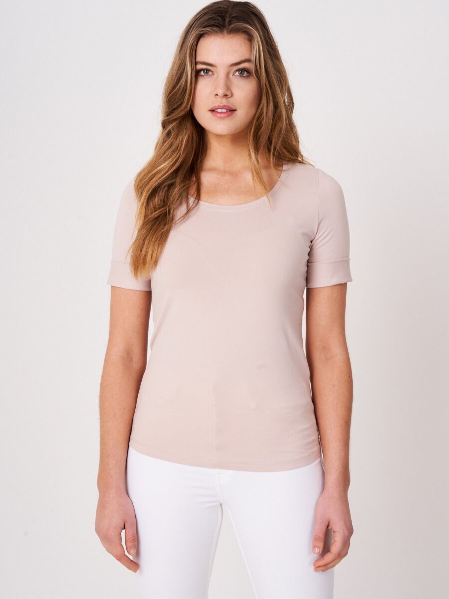 Basic T-Shirt mit aufgeschlagenen Ärmel aus Baumwolle von REPEAT cashmere