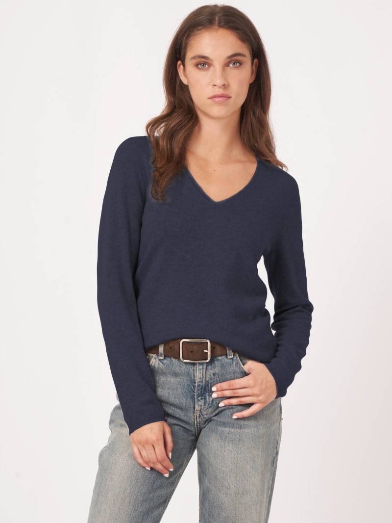Basic V-Pullover aus Kaschmir-Woll-Mischung von REPEAT cashmere