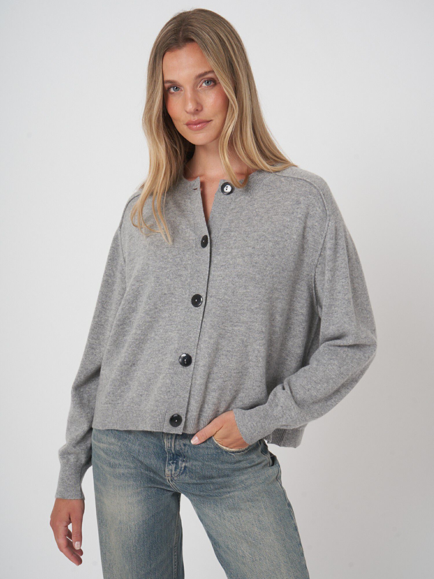 Boxy-Cardigan aus Bio-Kaschmir von REPEAT cashmere